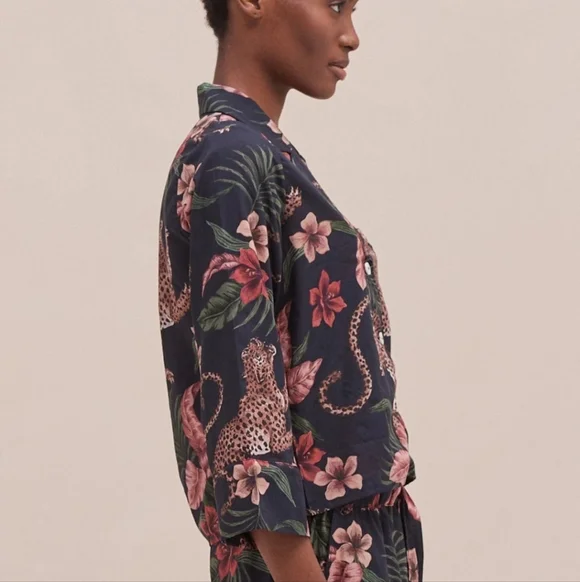 Desmond & Dempsey Soleia Leopard Multi Shirt In Navy - Picture 3 of 14